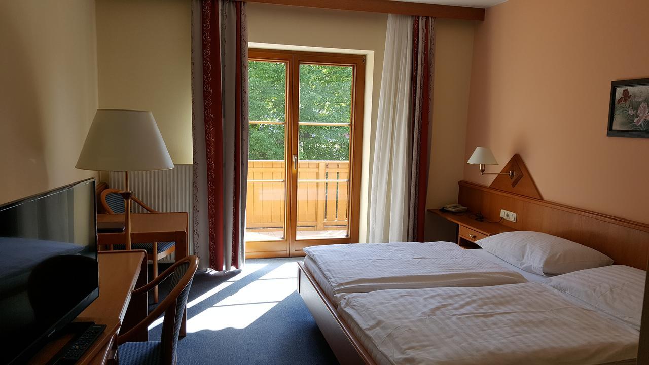 Hotel Geier Bad Schönau Екстериор снимка